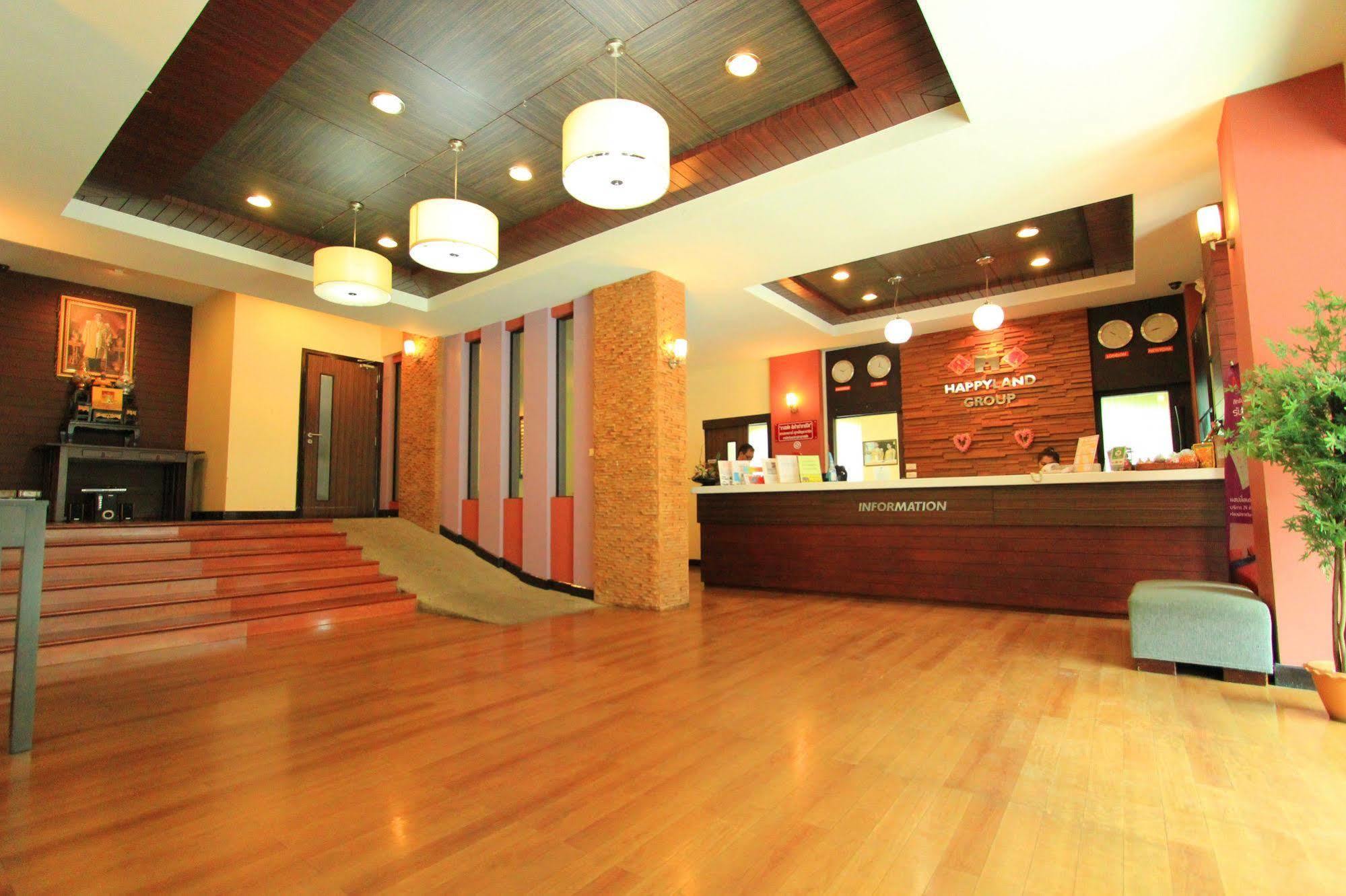 Happyland Mansion Hotel Bangkok Ngoại thất bức ảnh