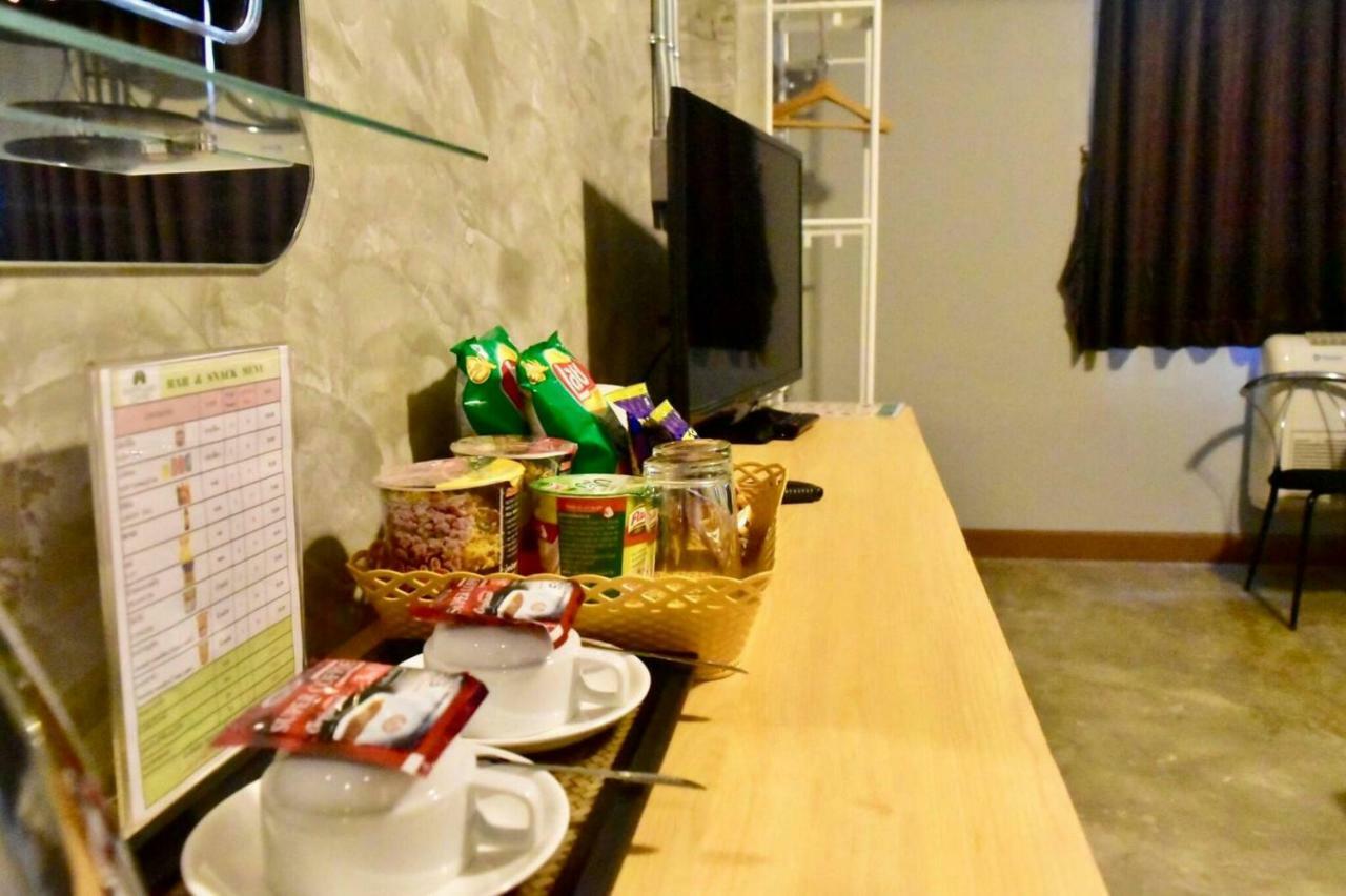 Happyland Mansion Hotel Bangkok Ngoại thất bức ảnh
