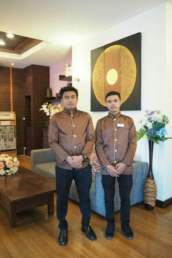Happyland Mansion Hotel Bangkok Ngoại thất bức ảnh
