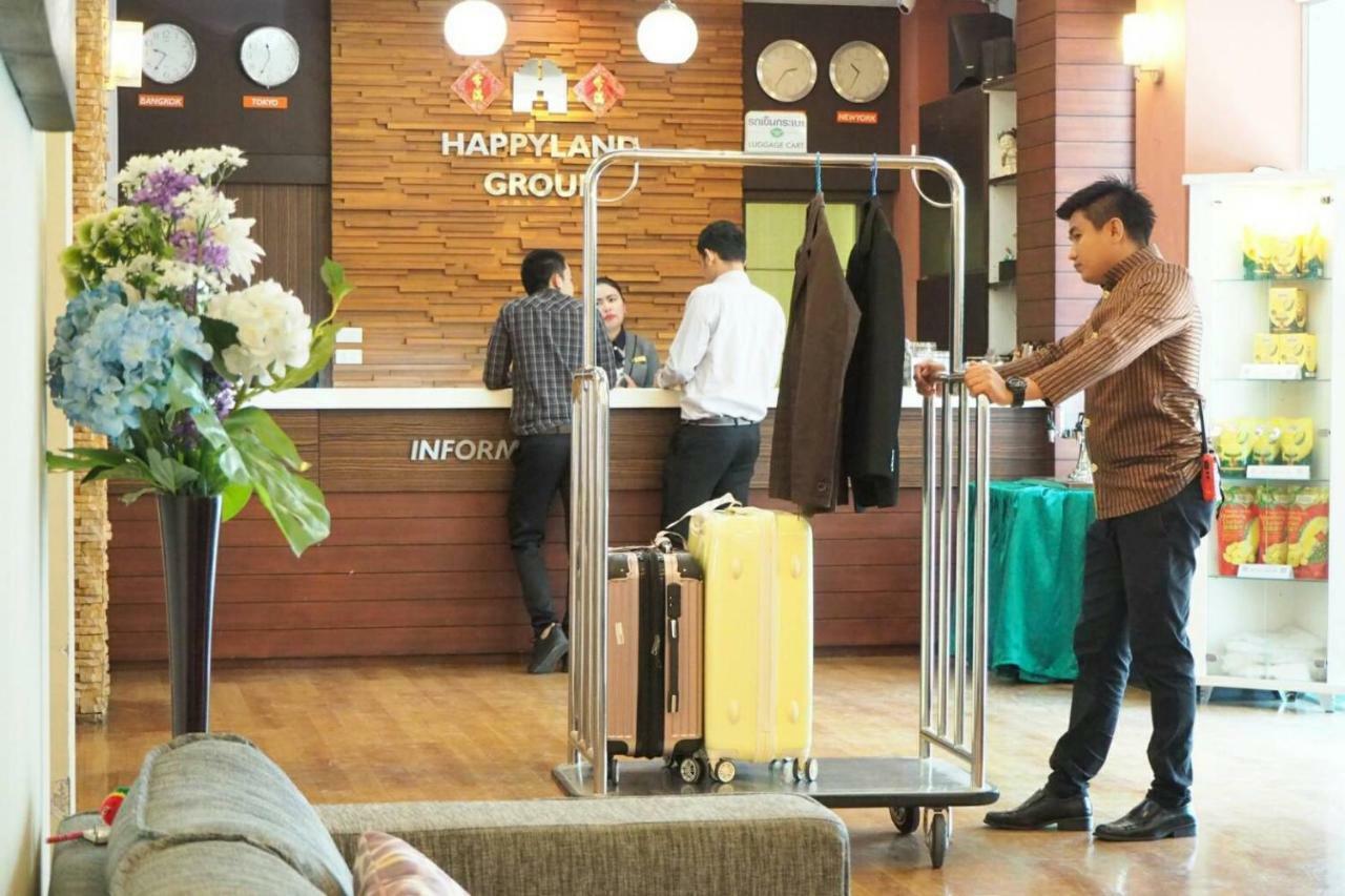 Happyland Mansion Hotel Bangkok Ngoại thất bức ảnh